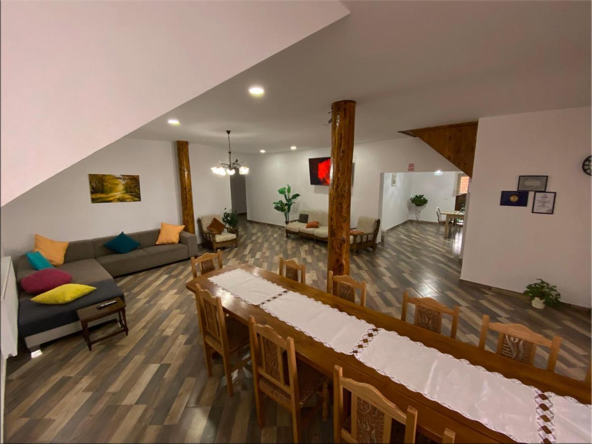 Dragus Casa Monica旅馆 外观 照片