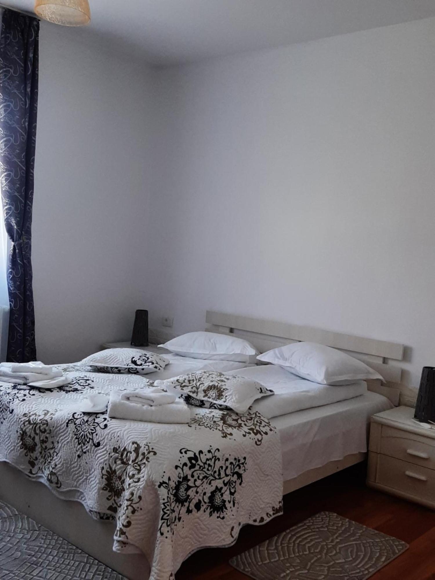 Dragus Casa Monica旅馆 外观 照片