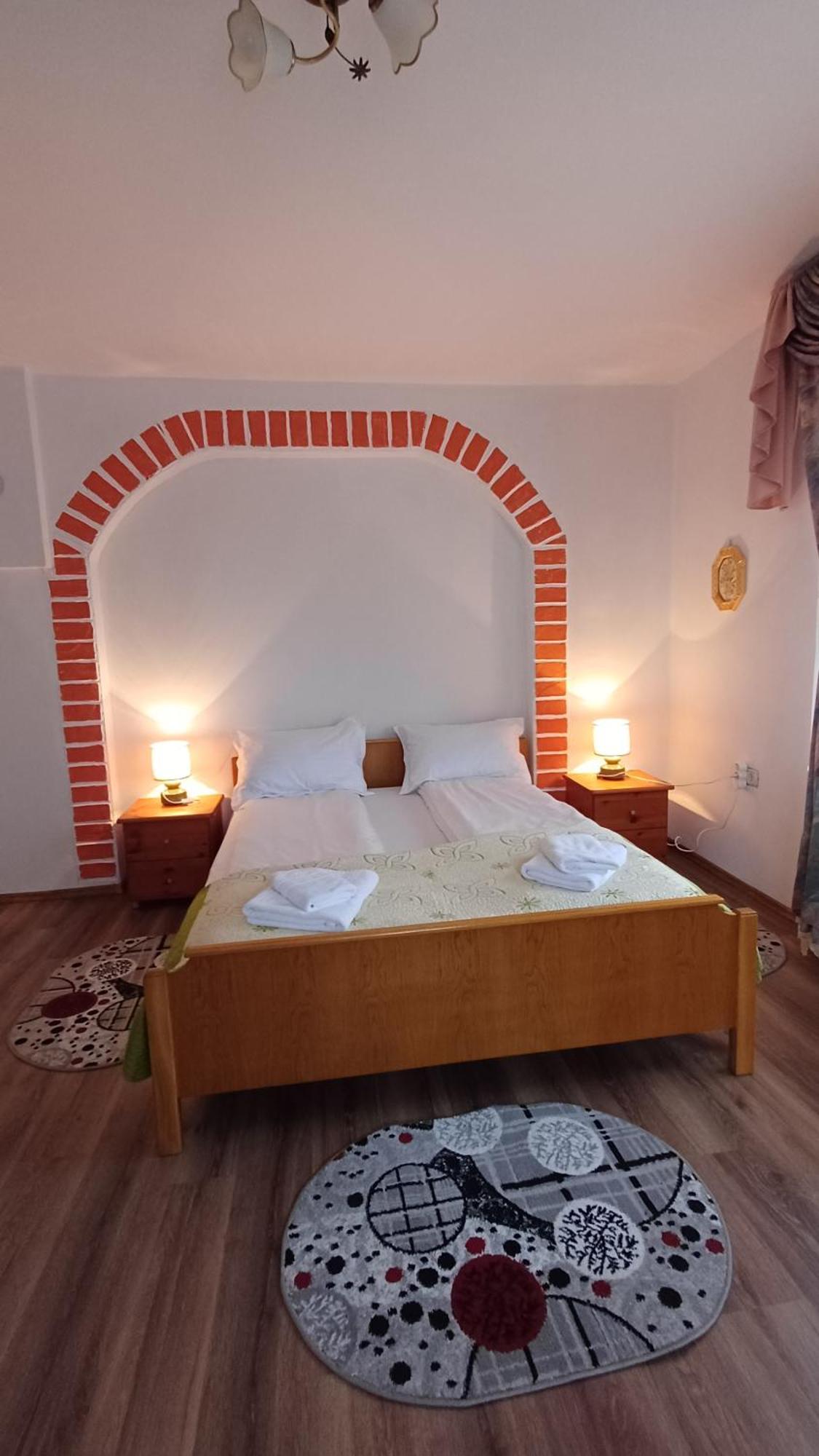 Dragus Casa Monica旅馆 外观 照片